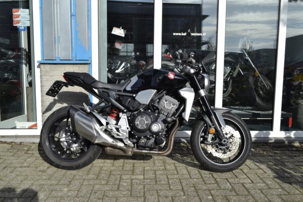 Honda CB1000R zwart 2019 (14)