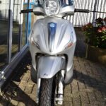 Piaggio Beverly 350i ABS 2013 Zilver (9)