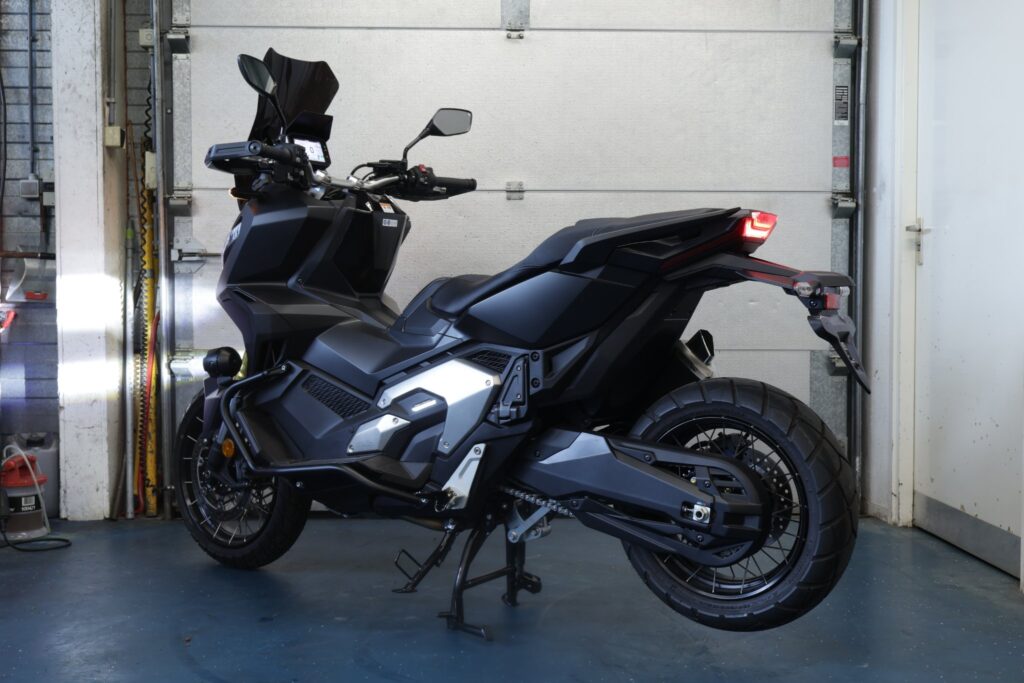 Honda X-ADV 750 2024