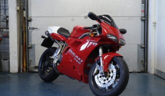 Ducati 748s Desmoquattro 2000
