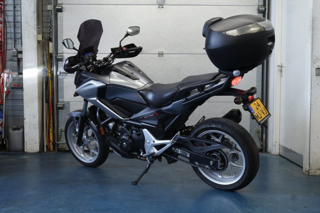 Honda NC750X 2016