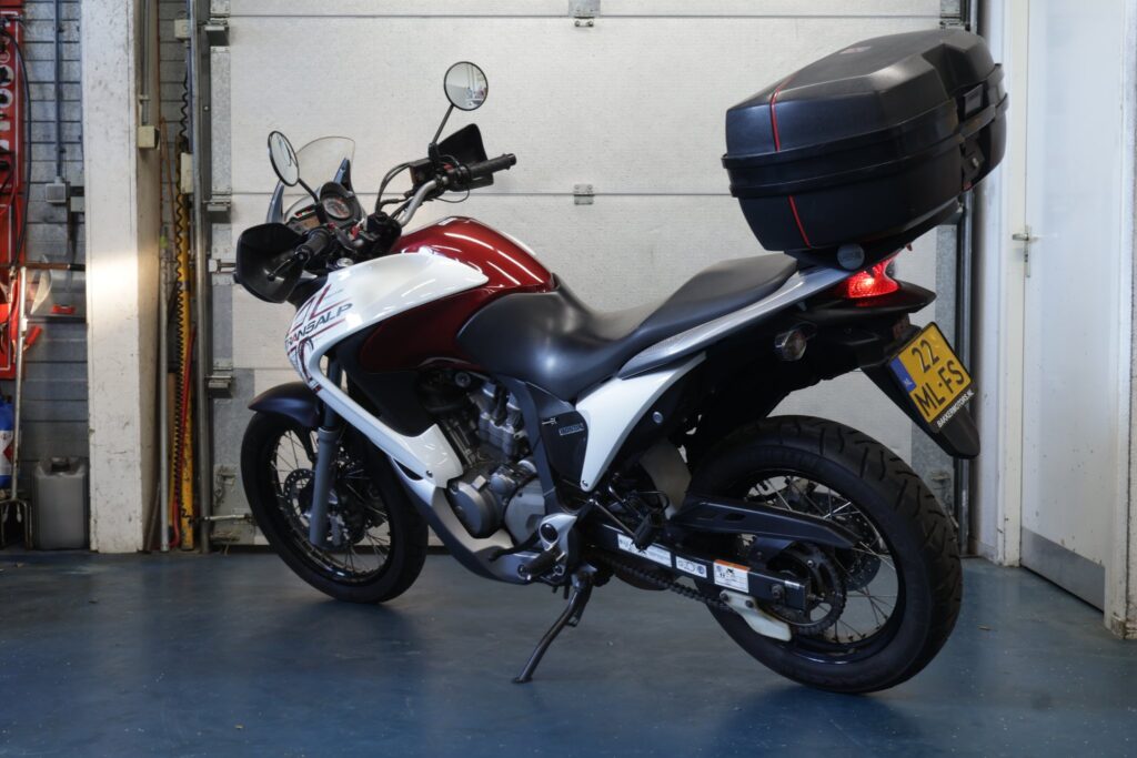 Honda Transalp XL700VA 2010