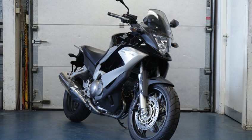 Honda VFR800X 2009