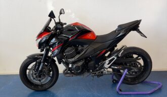 Kawasaki Z800e 2016