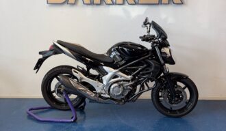 Suzuki Gladius 2011